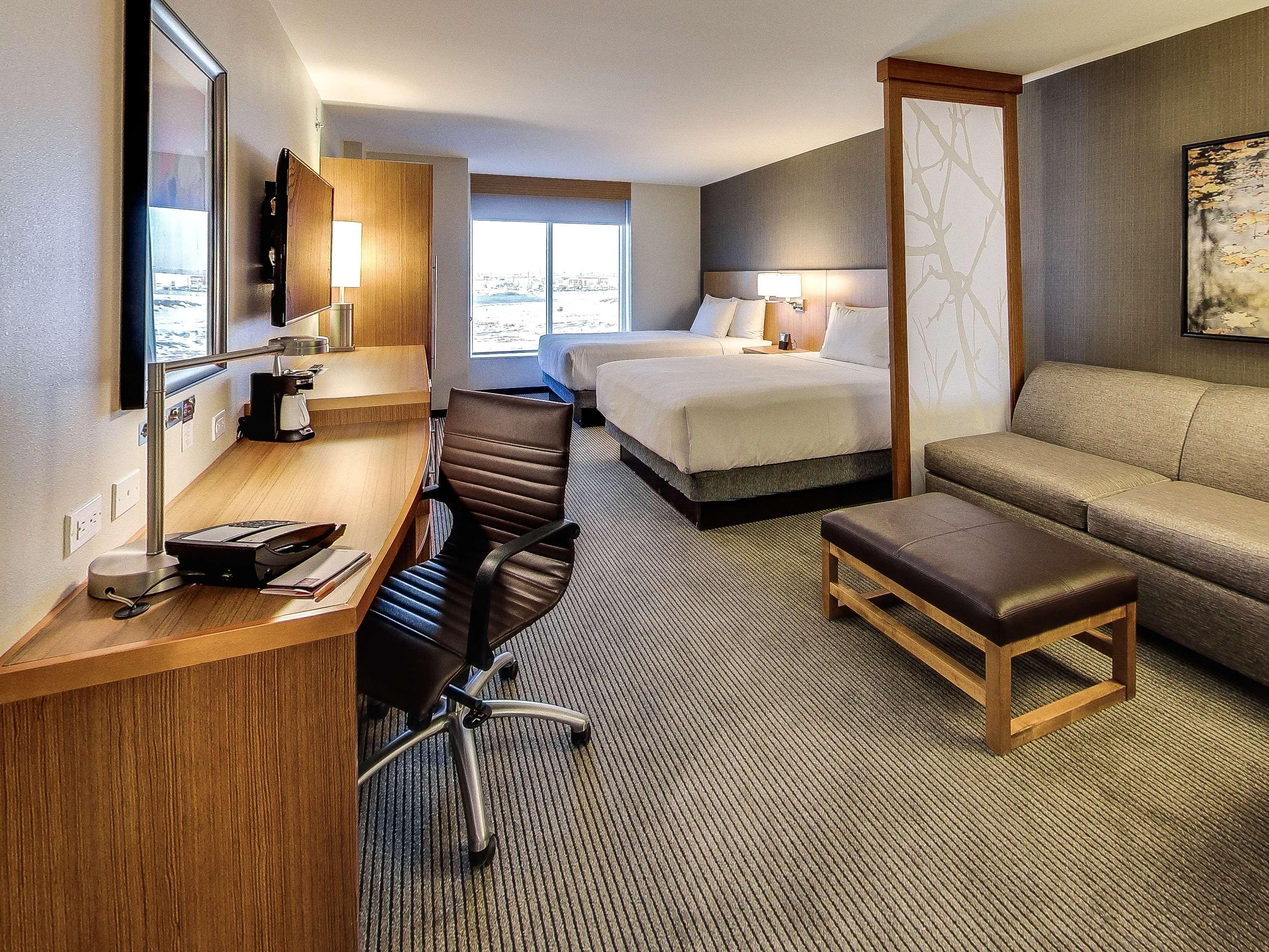 Hyatt Place Edmonton West Exterior foto